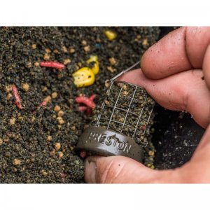 Distance Cage Feeder - large