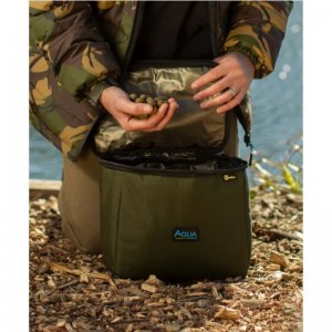 Aqua Malá chladící taška Roving Cool Bag Black Series