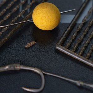 Outline FleckTone - Bait Stops