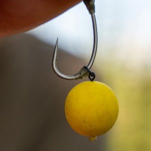 Outline FleckTone - Micro Ringed Hookbait Swivel 19