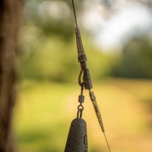 Outline FleckTone - Pinned Lead Clips