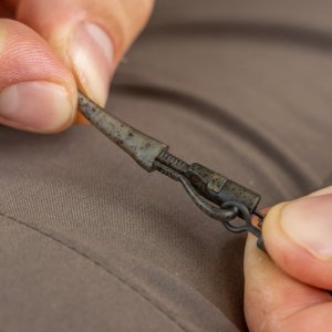 Outline FleckTone - Pinned Lead Clips