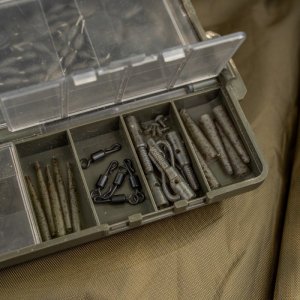 Outline FleckTone - Pinned QC Lead Clips