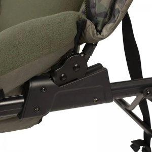 Trakker Křeslo Levelite Colossus Camo Recliner Chair