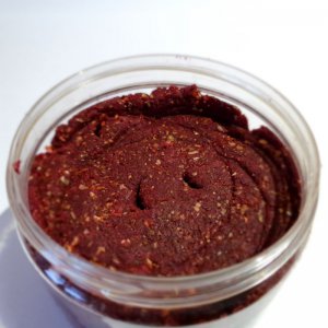Obalovací pasta Carp Only Abslout Plum 150g