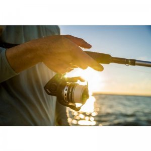 Naviják s přední brzdou Penn Pursuit IV 2500